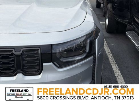 New 2026 Jeep Cherokee Overland image 7