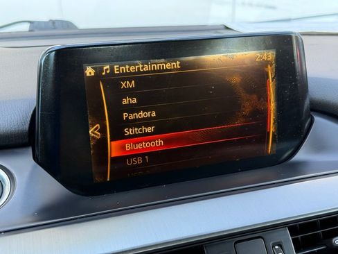 Used 2017 MAZDA MAZDA6 Touring FWD image 5