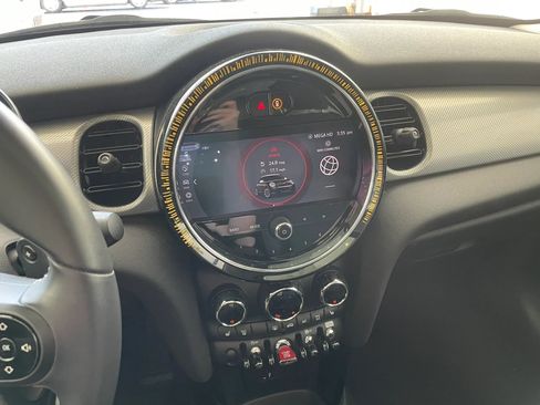Used 2023 MINI Cooper S FWD image 15