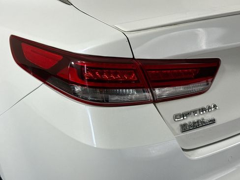 Used 2018 Kia Optima S image 33