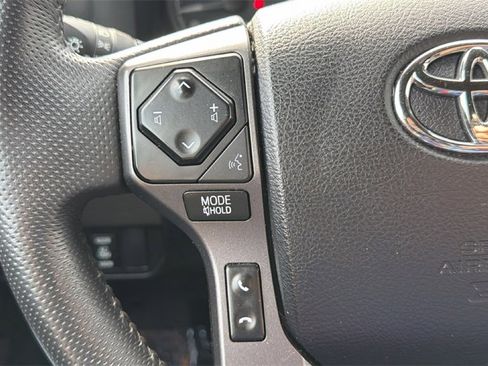 Certified 2023 Toyota Tacoma TRD Off-Road image 27