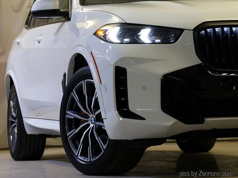 Certified 2024 BMW X5 xDrive40i w/ M Sport Package image 4