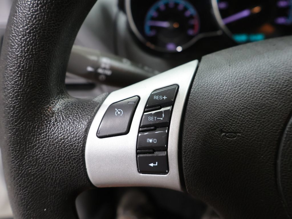 Used 2011 Chevrolet Malibu LT w/ Power Convenience Package FWD image 29