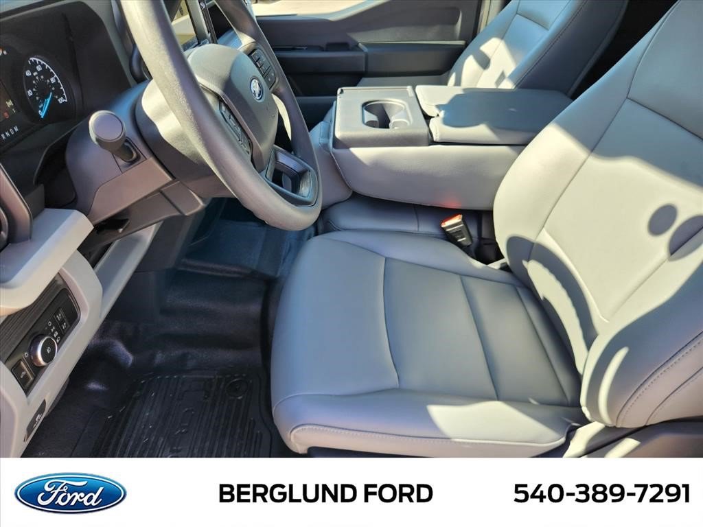New 2027 Ford F350 XL w/ 360-Degree Camera Package AWD/4WD image 5