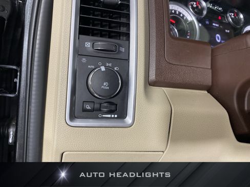 Used 2016 RAM 1500 Outdoorsman w/ Mossy Oak Package AWD/4WD image 26
