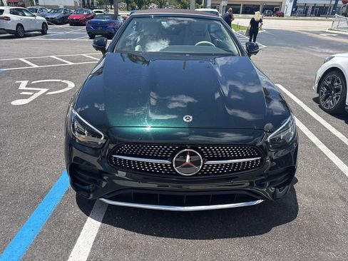 Used 2023 Mercedes-Benz E 450 Cabriolet image 9