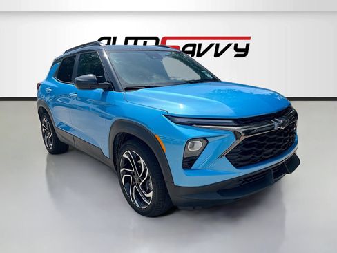 Used 2025 Chevrolet TrailBlazer RS w/ Driver Confidence Package FWD image 1