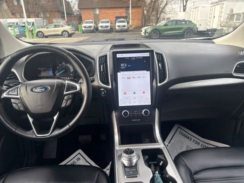 Used 2024 Ford Edge SEL w/ Convenience Package image 15