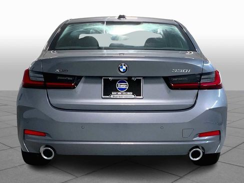 New 2025 BMW 330i xDrive Sedan w/ Premium Package image 4