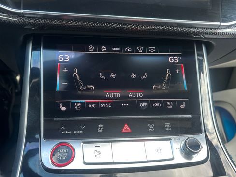 Used 2022 Audi SQ8 Prestige image 23