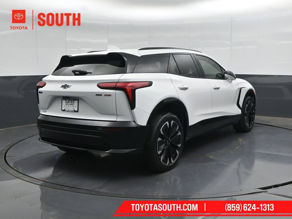 Used 2024 Chevrolet Blazer EV RS AWD/4WD image 2
