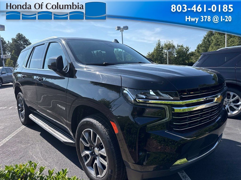 Used 2021 Chevrolet Tahoe LT w/ LT Signature Package RWD image 1