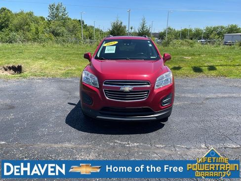 Used 2015 Chevrolet Trax LT w/ LT Sun and Sound Package AWD/4WD image 9