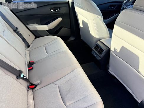 Certified 2025 Honda Accord SE image 27