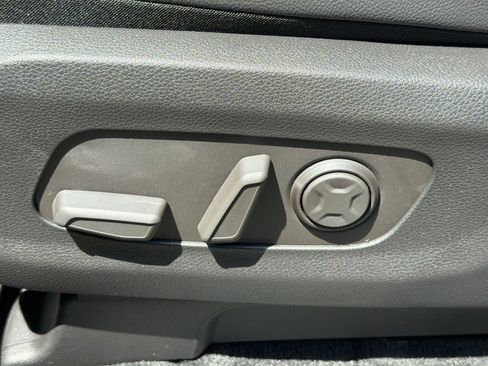 New 2026 Kia Carnival SX Prestige FWD image 28