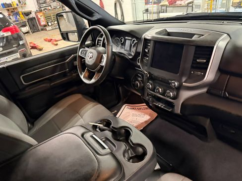 Certified 2024 RAM 2500 Big Horn w/ Bed Utility Group image 12