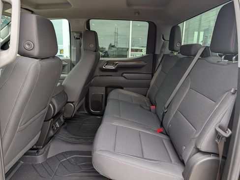Certified 2024 Chevrolet Silverado 1500 LT w/ Protection Package AWD/4WD image 9