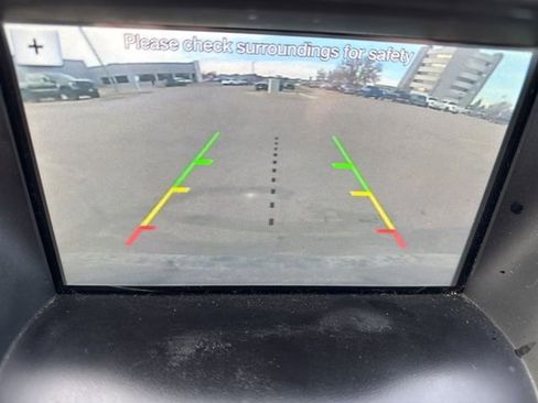 Used 2019 Ford Escape SE image 3