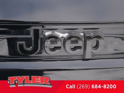 New 2026 Jeep Grand Cherokee Altitude AWD/4WD image 14
