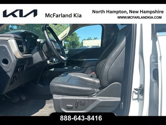 Used 2023 Ford Expedition XLT AWD/4WD image 24