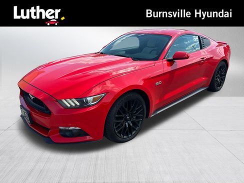Used 2015 Ford Mustang GT RWD image 1