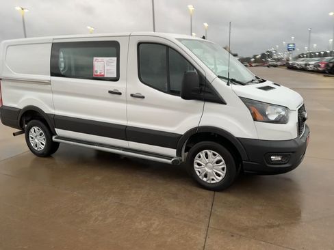 Used 2024 Ford Transit 250 Low Roof w/ Exterior Upgrade Package image 3