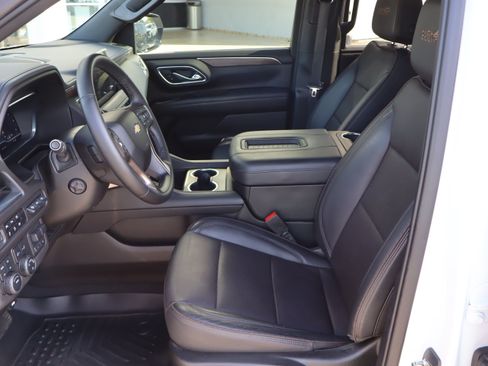 Used 2023 Chevrolet Tahoe High Country w/ Premium Package AWD/4WD image 19