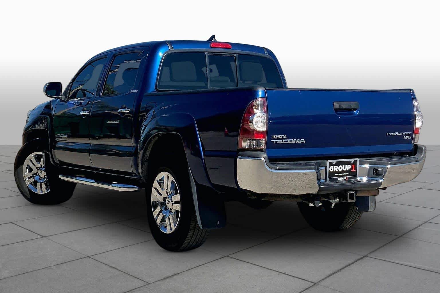 Used 2014 Toyota Tacoma PreRunner w/ Limited Package RWD image 11