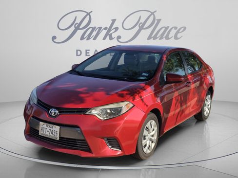 Used 2016 Toyota Corolla LE FWD image 10