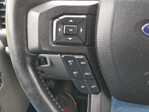 Used 2017 Ford F150 XLT w/ Equipment Group 302A Luxury image 39