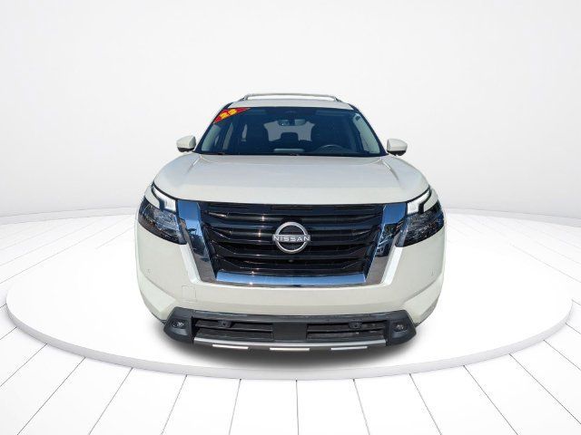 Used 2023 Nissan Pathfinder SL FWD image 9