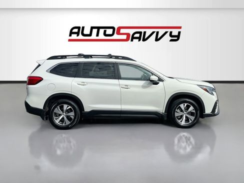 Used 2024 Subaru Ascent Premium w/ Convenience Package AWD/4WD image 8