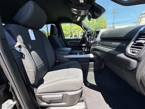 New 2026 RAM 3500 Big Horn AWD/4WD image 40