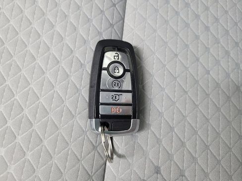 Used 2023 Ford Escape Active AWD/4WD image 32