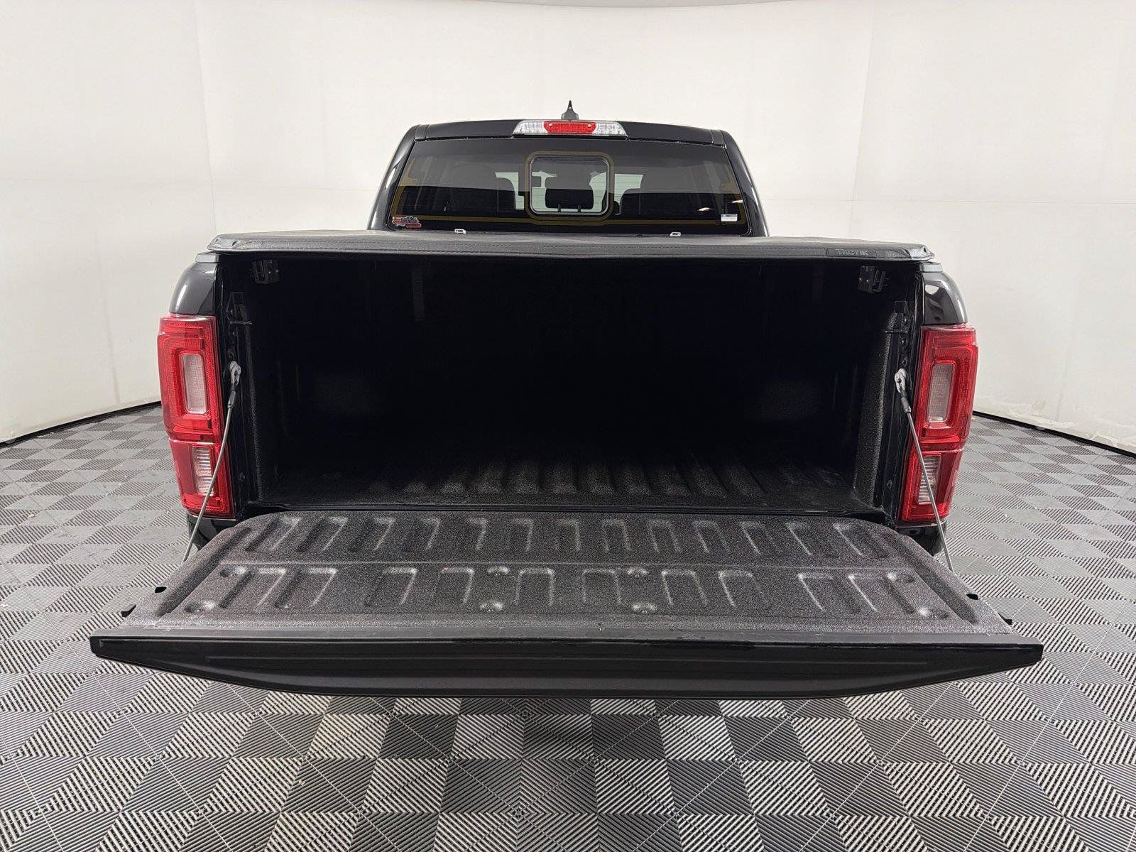 Used 2023 Ford Ranger Lariat w/ Equipment Group 501A High AWD/4WD image 16