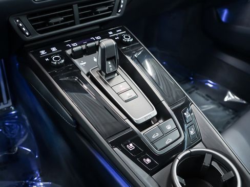 Used 2025 Porsche 911 Carrera 4 GTS image 18