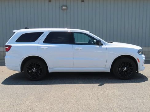 Used 2023 Dodge Durango GT AWD/4WD image 3