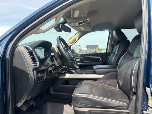 Used 2022 RAM 2500 Laramie AWD/4WD image 10