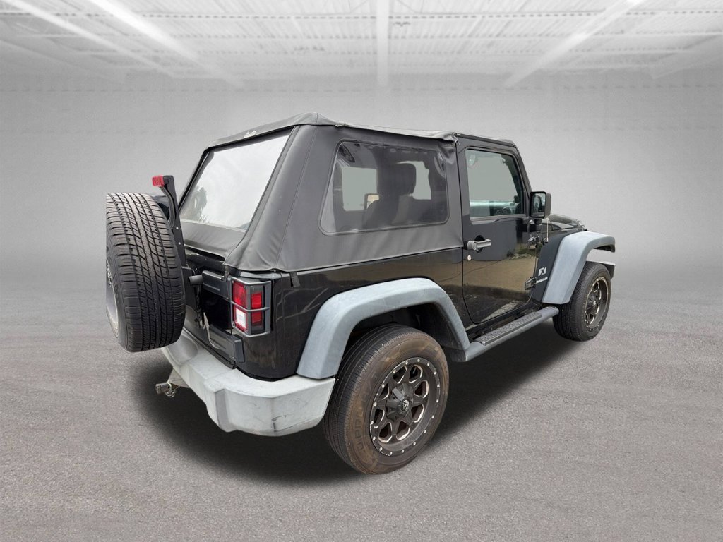 Used 2008 Jeep Wrangler X w/ Black Appearance Group AWD/4WD image 5