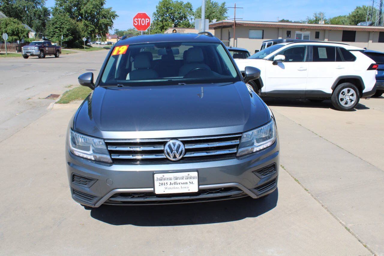 Used 2019 Volkswagen Tiguan S AWD/4WD image 3