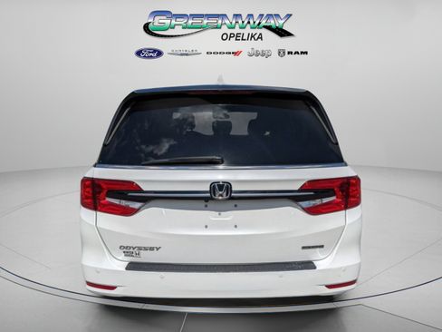 Used 2022 Honda Odyssey Touring image 5