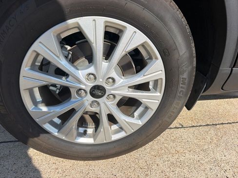 Used 2023 Ford Escape Active FWD image 11