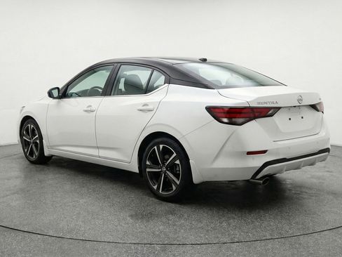 Used 2025 Nissan Sentra SV image 5