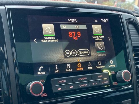 Used 2024 Nissan Titan PRO-4X w/ Pro-4x Convenience Package image 22