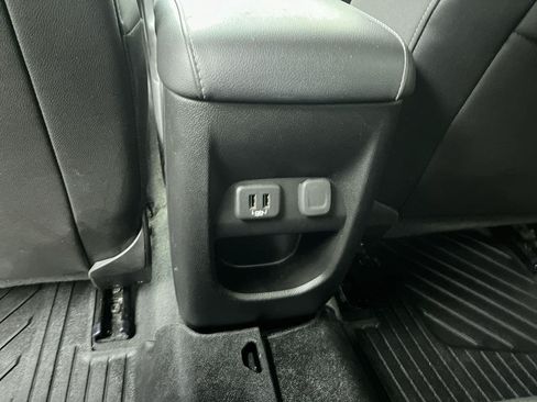 Certified 2019 Chevrolet Colorado ZR2 w/ ZR2 Dusk Special Edition AWD/4WD image 14
