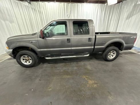 Used 2004 Ford F250 XLT AWD/4WD image 6