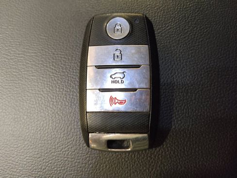 Used 2018 Kia Sorento EX w/ EX Advanced Touring Package FWD image 32