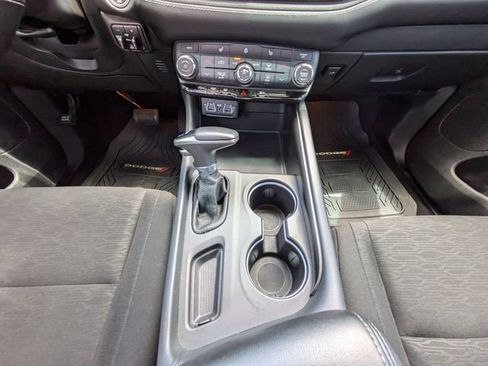 Used 2024 Dodge Durango SXT w/ SXT Blacktop Group AWD/4WD image 19