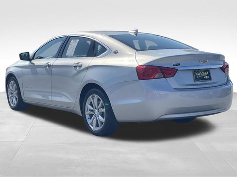 Used 2019 Chevrolet Impala LT FWD image 5