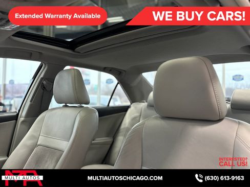Used 2012 Toyota Camry XLE image 29
